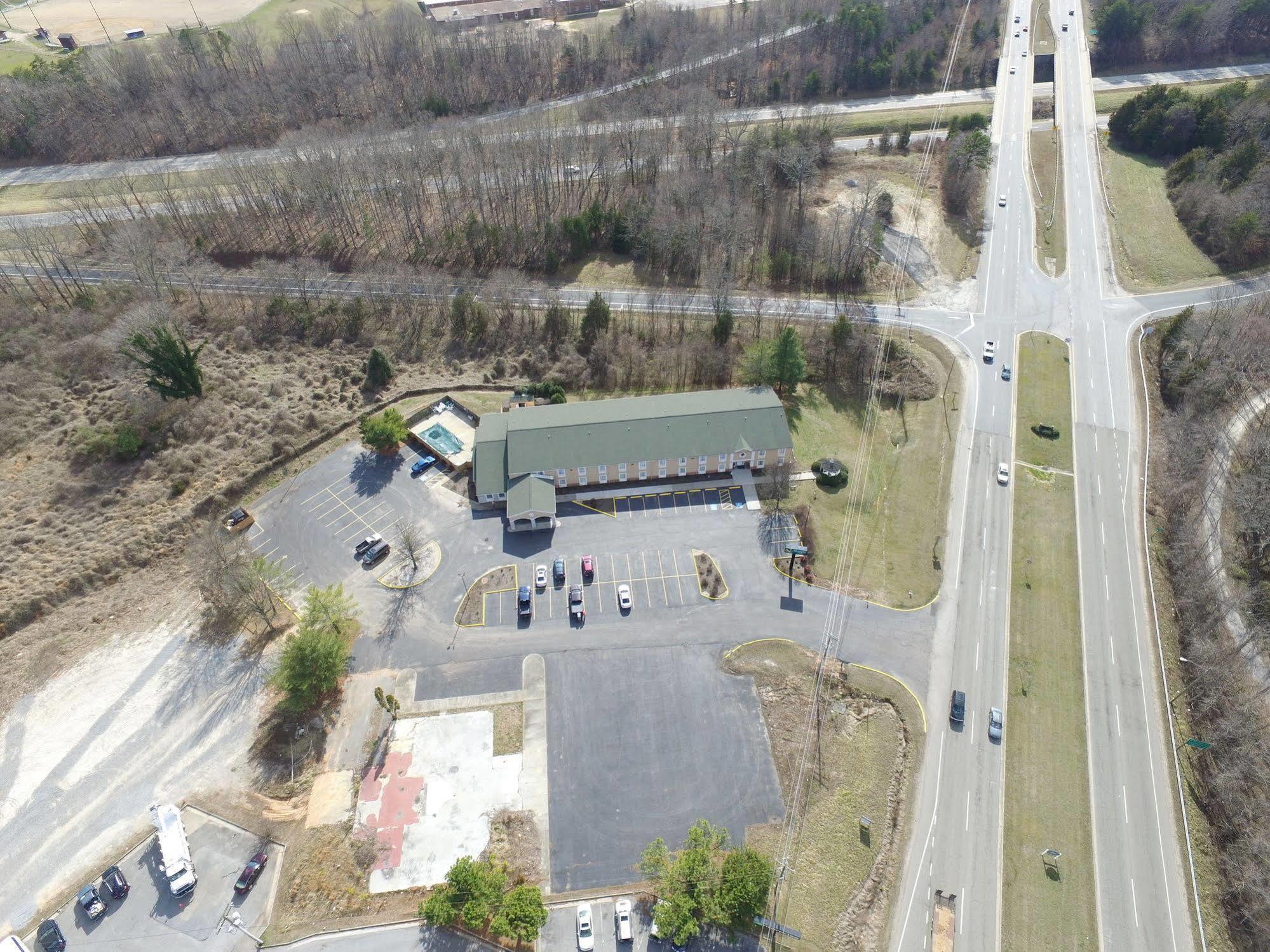 Quality Inn University Area Farmville Exterior photo